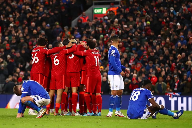 Soi kèo châu Á, kèo chấp Leicester City vs Liverpool