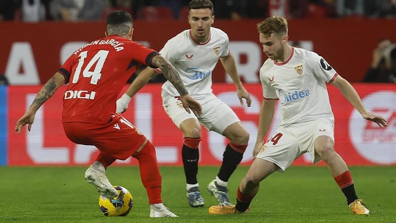 Soi kèo bóng đá Osasuna vs Sevilla 00h00 25/04/2025 2 Soi kèo châu Á, kèo chấp Osasuna vs Sevilla