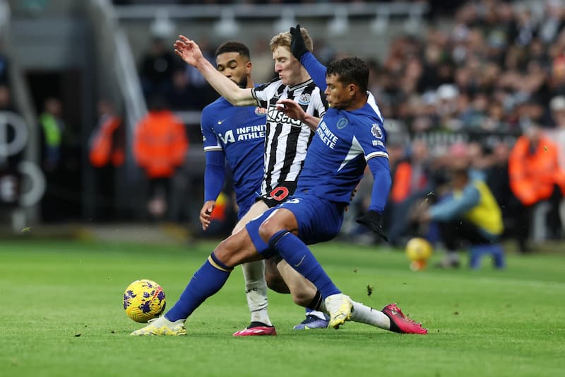 Soi kèo châu Á, kèo chấp Newcastle vs Chelsea