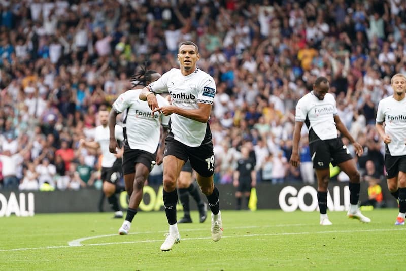Soi kèo châu Á, kèo chấp Derby County vs Bristol City