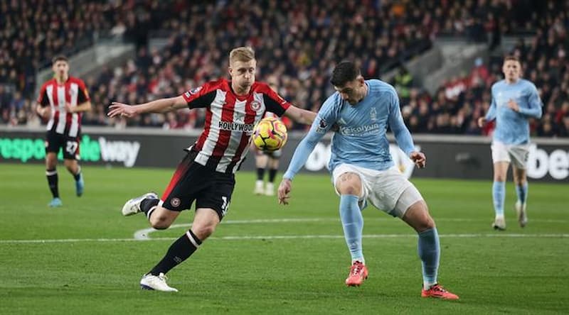 Soi kèo bóng đá Nottingham vs Brentford 20h00 17/8/2025 2 Soi kèo châu Á, kèo chấp Nottingham vs Brentford