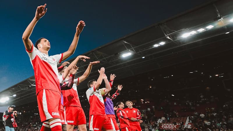 Soi kèo châu Á, kèo chấp Servette vs Utrecht